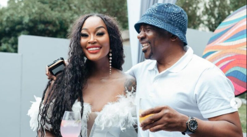 UChicco ucacisa indida ngobudlelwano bakhe noLamiez