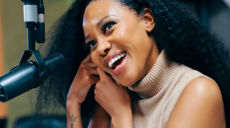 U-Lootlove uyaziqhenya ngokuthi “banesibindi futhi bazivumelanise kahle kakhulu.”